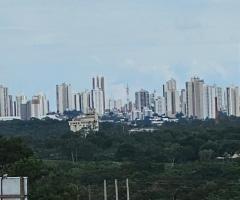 Terreno Medindo 120.000m2 Em Região De Cuiabá Com Grande Concentração Condomínios Alto Padrão Sendo Ótima Opção Para Implementar Nesta Área 